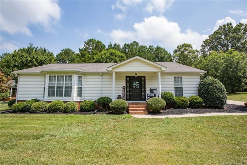 2211 White Store Rd, Monroe, NC 28112