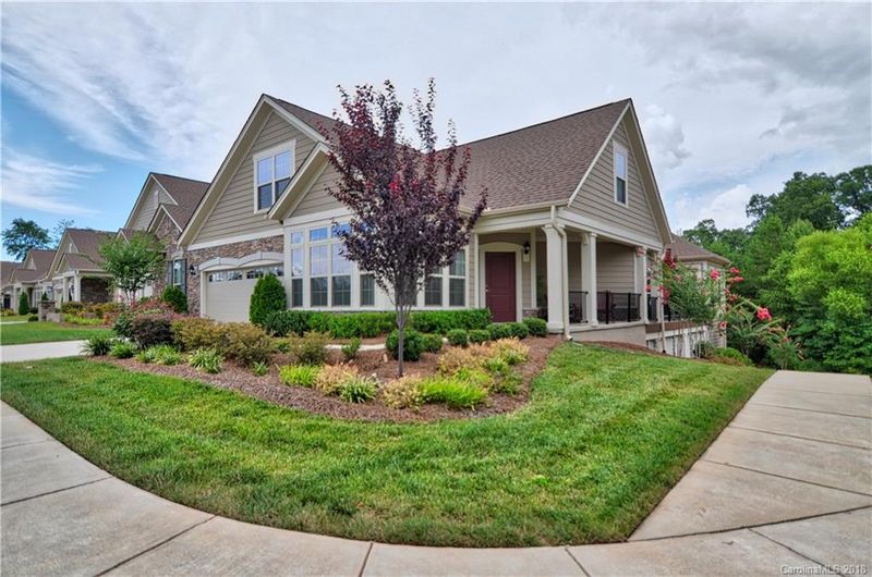 18741 Daymark Dr, Cornelius, NC 28031