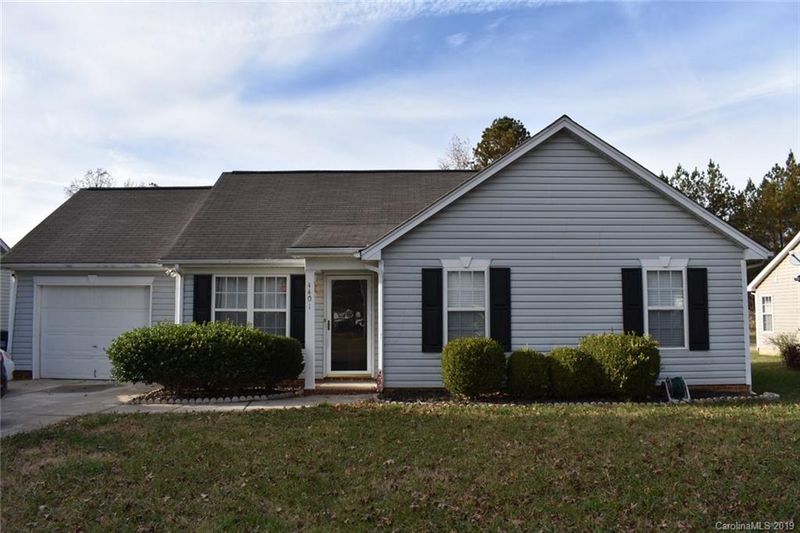 4401 Craven Hill Dr, Charlotte, NC 28216