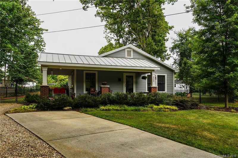 438 Bacon Ave, Charlotte, NC 28208