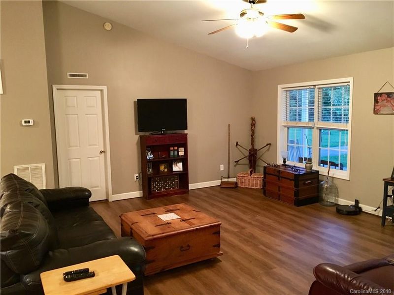 1045 Tabor Rd #21, Olin, NC 28660