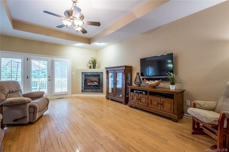 8178 Camelia Ln, Denver, NC 28037