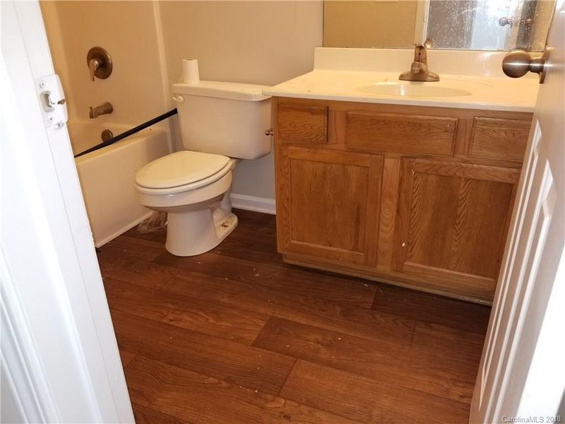 933 Back Bay Ct, Kannapolis, NC 28083