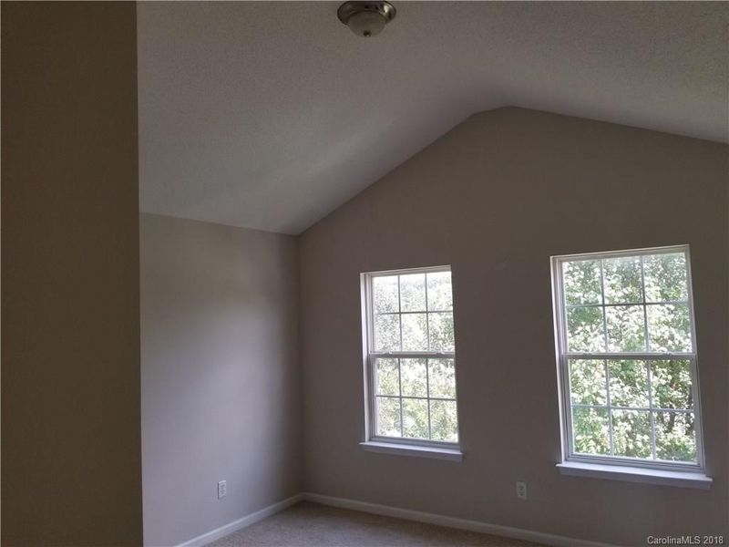 933 Back Bay Ct, Kannapolis, NC 28083