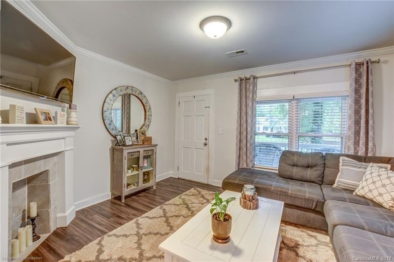 720 Lucas St, Rock Hill, SC 29730