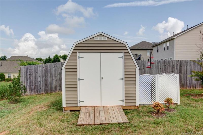 248 Ranlo Ave, Gastonia, NC 28054