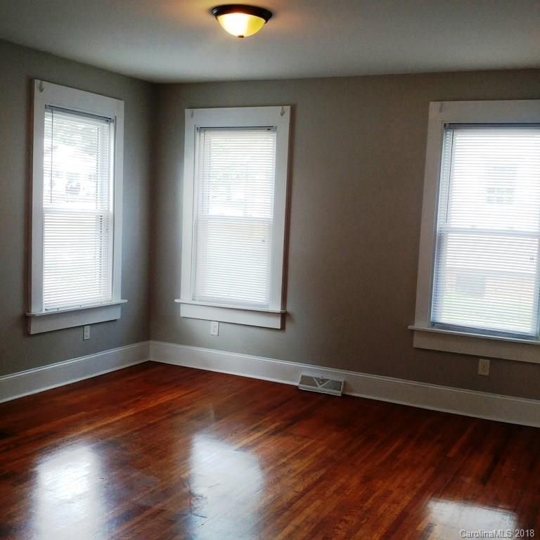 1309 Central Dr, Kannapolis, NC 28083