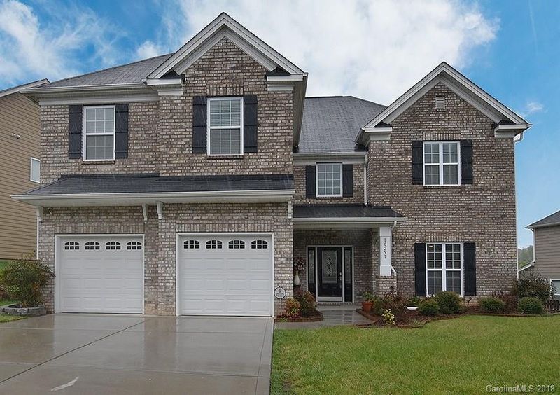 10251 Falling Leaf Dr, Concord, NC 28027