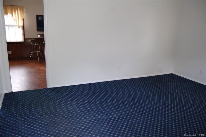 4912 Springview Rd, Charlotte, NC 28213