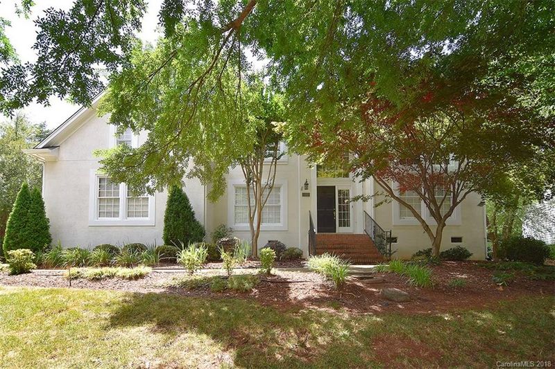 3514 High Hamptons Dr, Charlotte, NC 28210
