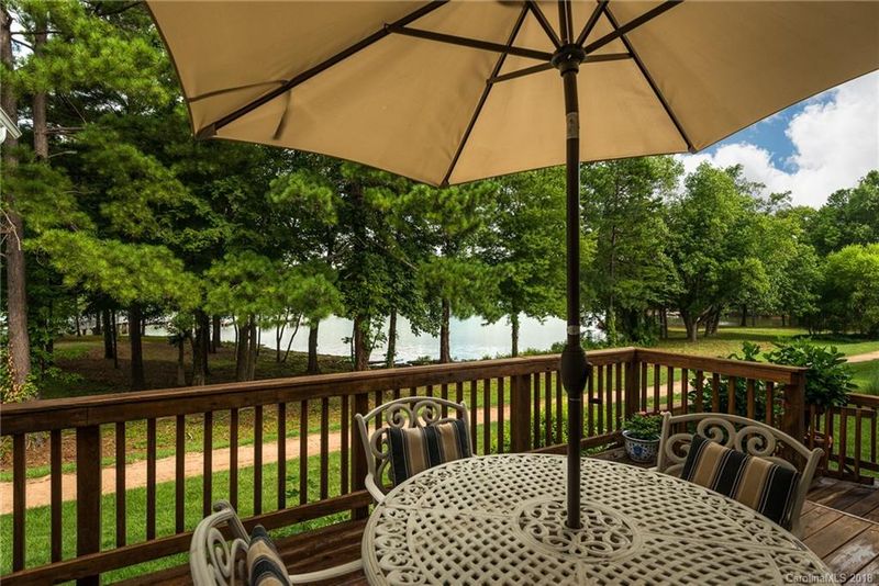 176 Lilac Mist Loop, Davidson, NC 28115