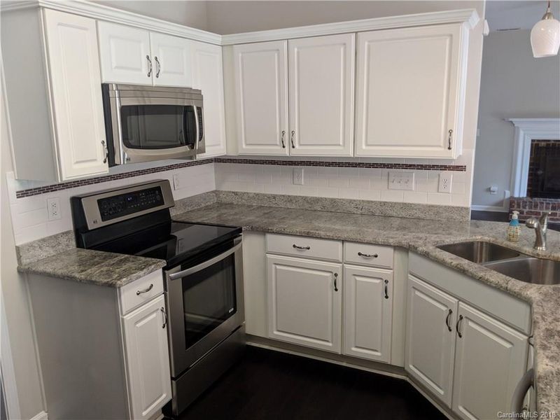 562 Gatsby Pl, Concord, NC 28027