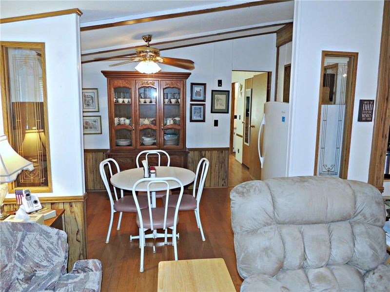 4357 Bart Lee St, Claremont, NC 28610