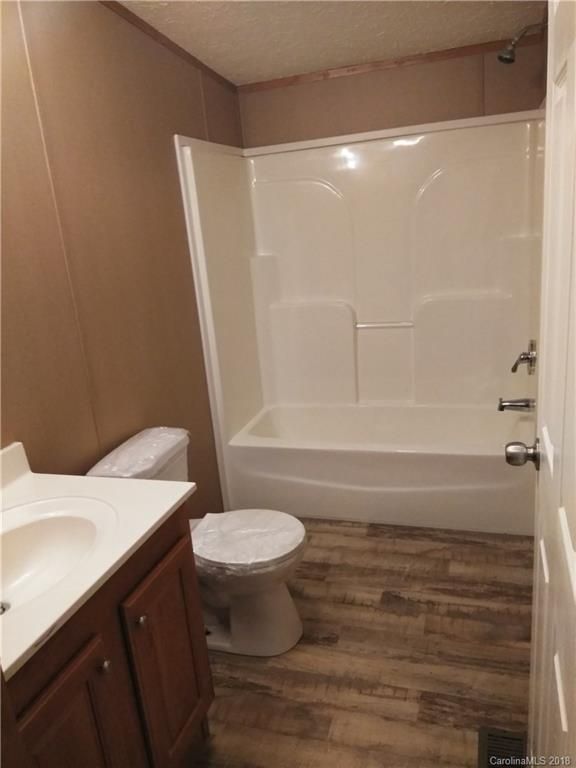 1311 Smokey Starnes Rd, Lancaster, SC 29720