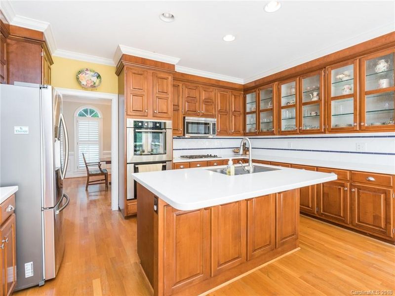 4833 Noras Path Rd, Charlotte, NC 28226