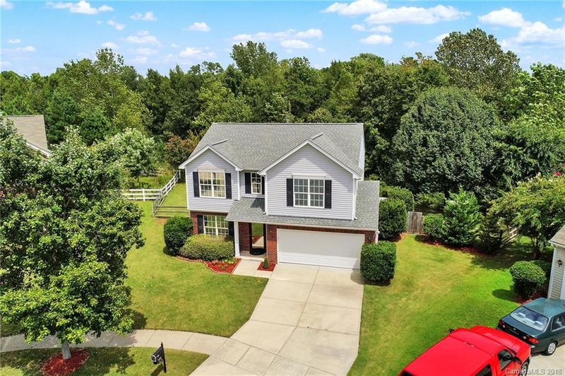 7480 Fallen Timber Ln, Tega Cay, SC 29708