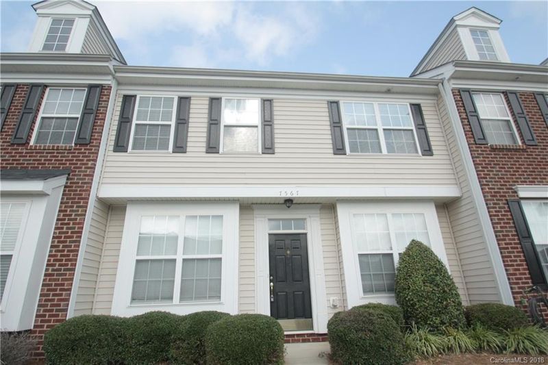 7567 Bluff Point Ln, Denver, NC 28037