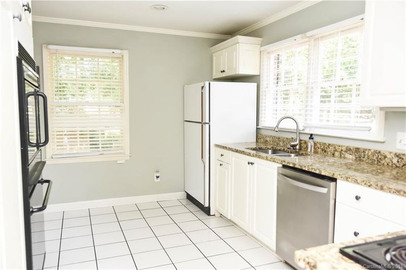 4438 Mullens Ford Rd #32, Charlotte, NC 28226