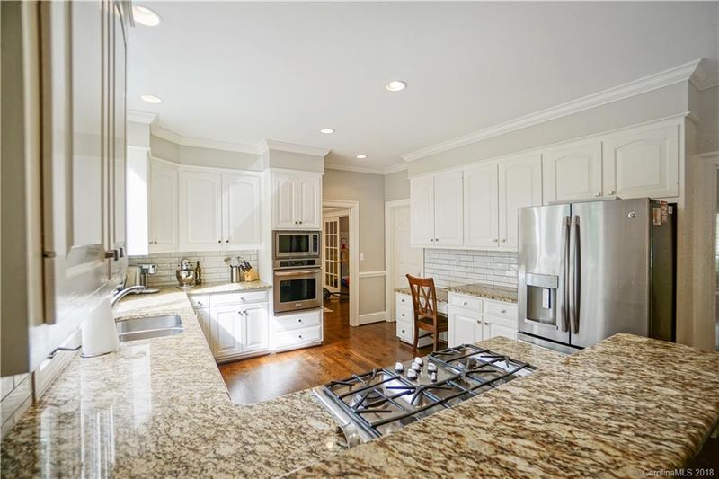 8211 Greencastle Dr, Charlotte, NC 28210