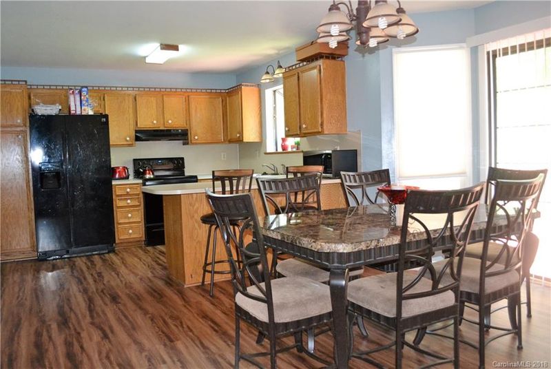 102 Falling Tree Ln, Monroe, NC 28112
