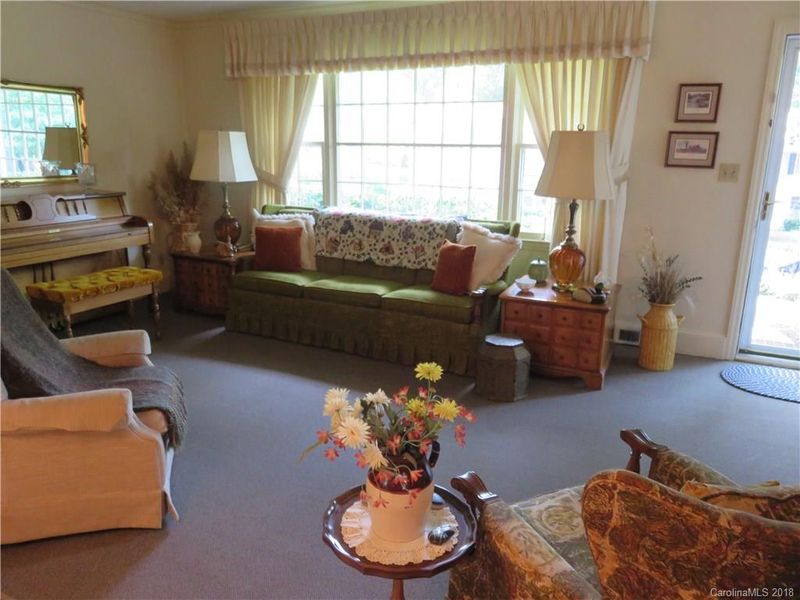 1019 Eldorado Ave, Charlotte, NC 28262