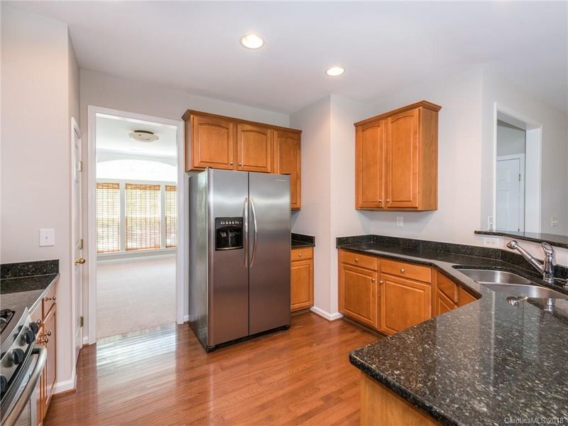 1217 Periwinkle Dr, Waxhaw, NC 28173