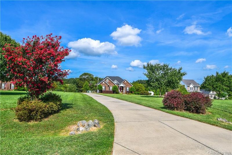 5525 Cyrus Lee Ln, Monroe, NC 28110