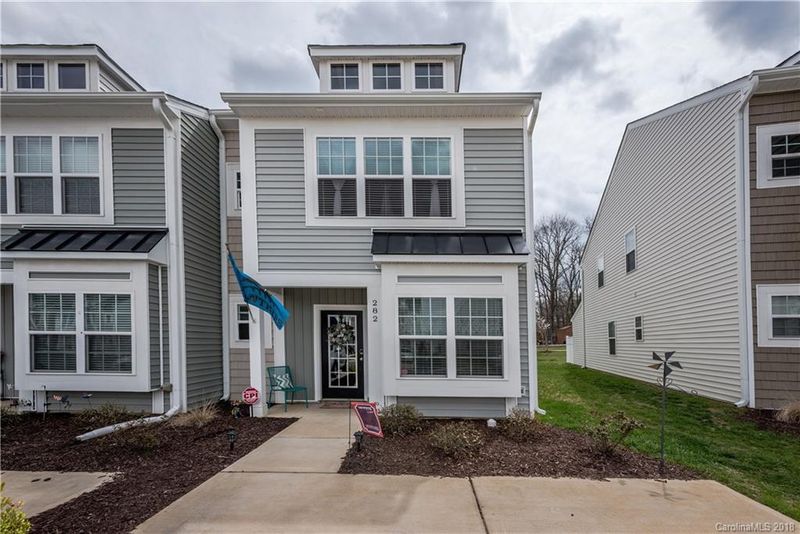 282 Halton Crossing Dr, Concord, NC 28027
