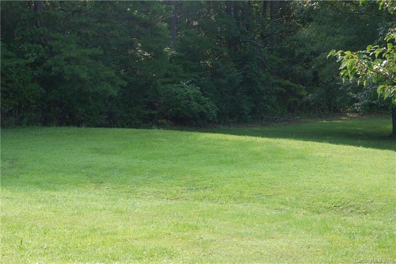 6803 Long Island Rd, Catawba, NC 28609
