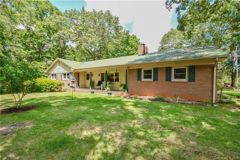 3408 Crow Rd, Monroe, NC 28112