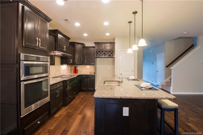 640 Barcroft Ln, Fort Mill, SC 27915
