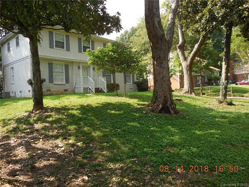 7225 Fox Hunt Rd, Charlotte, NC 28212