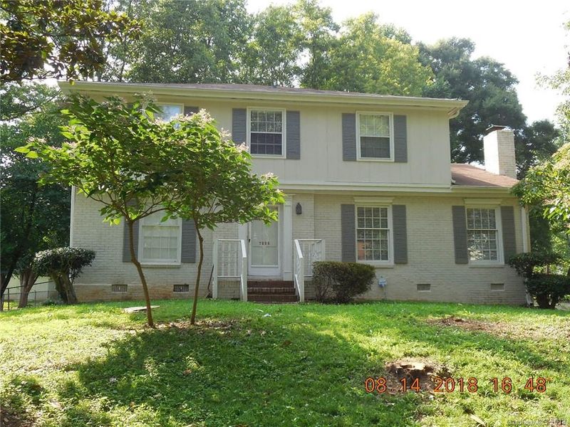 7225 Fox Hunt Rd, Charlotte, NC 28212