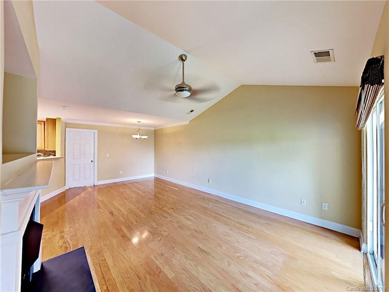 3150 Walnut Park Dr, Charlotte, NC 28262