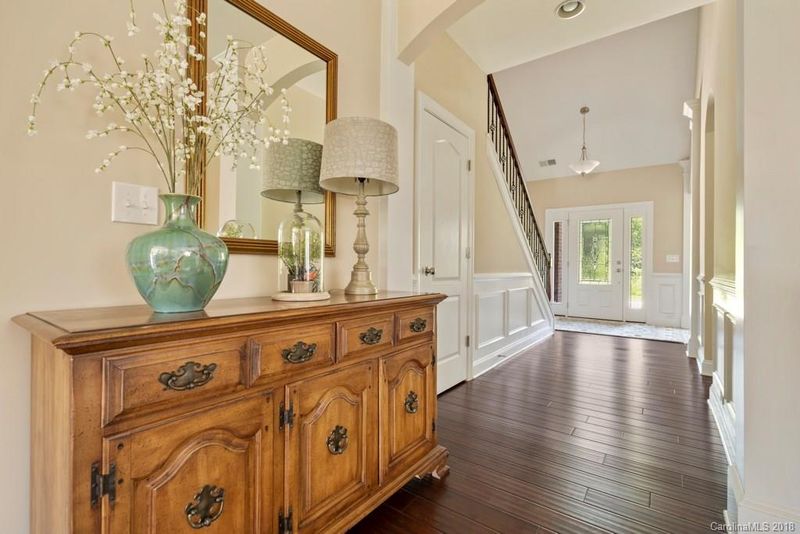 135 Kentmere Ln, Clover, SC 29710