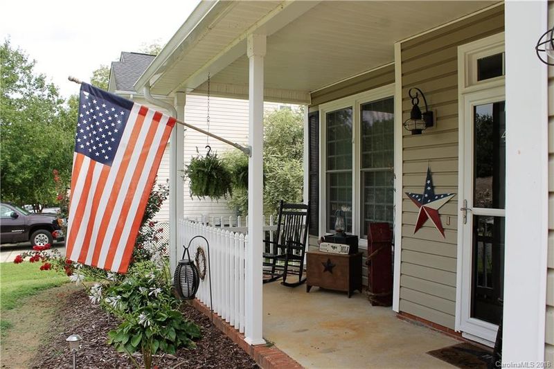 4156 Medford Dr NW, Concord, NC 28027