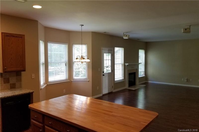 4706 Lenox Hill Pl, Charlotte, NC 28269