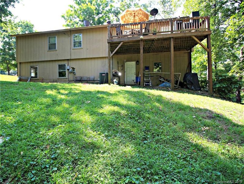 497 Meadowlark Cir, Concord, NC 28025