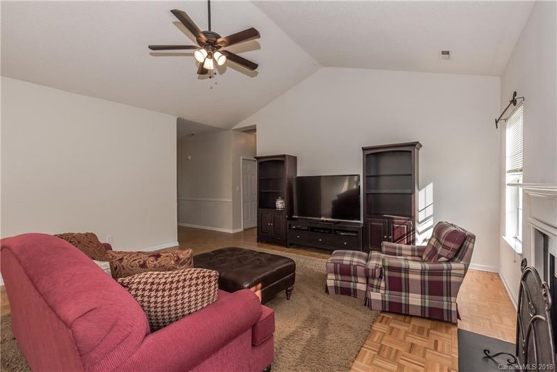 12204 Old Timber Rd, Charlotte, NC 28269