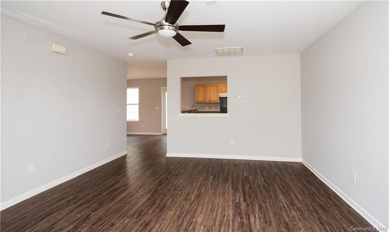 9450 Dewey Dr, Charlotte, NC 28214