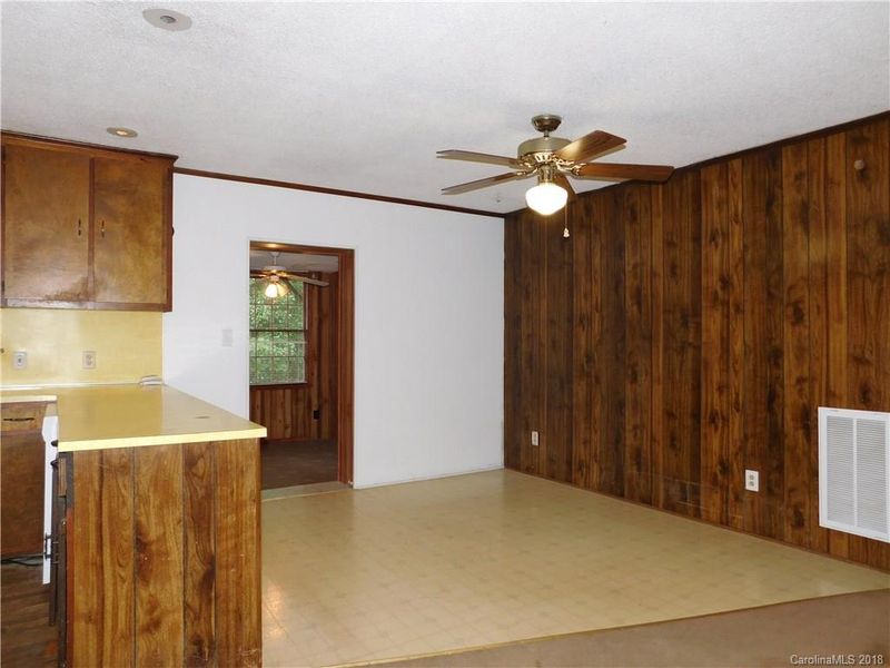 135 Saddle Rd, Mooresville, NC 28115