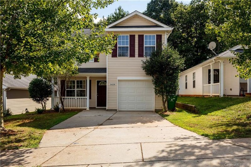 5029 Magnasco Ln, Charlotte, NC 28208
