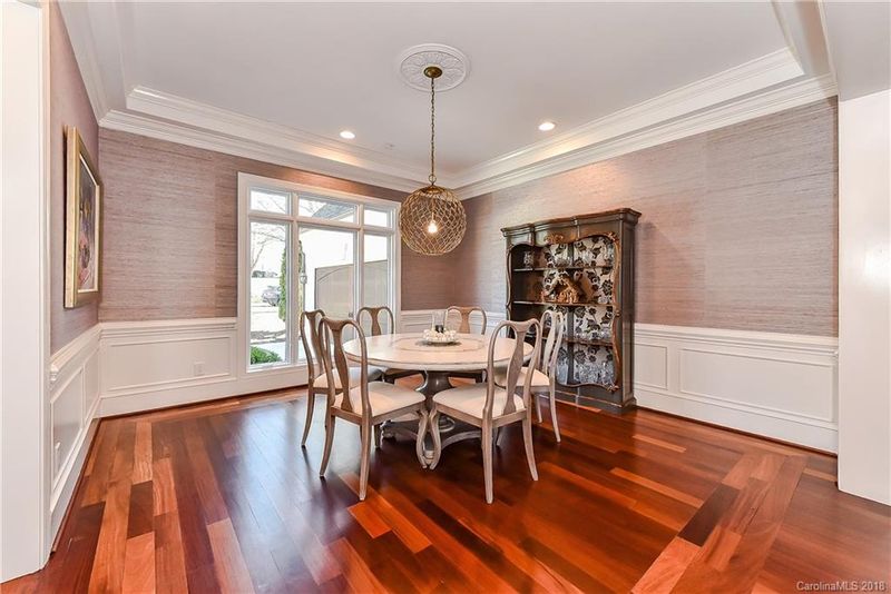 2530 Flintgrove Rd, Charlotte, NC 28226