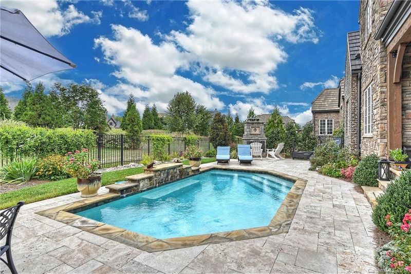 606 Belle Meade Ct, Waxhaw, NC 28173