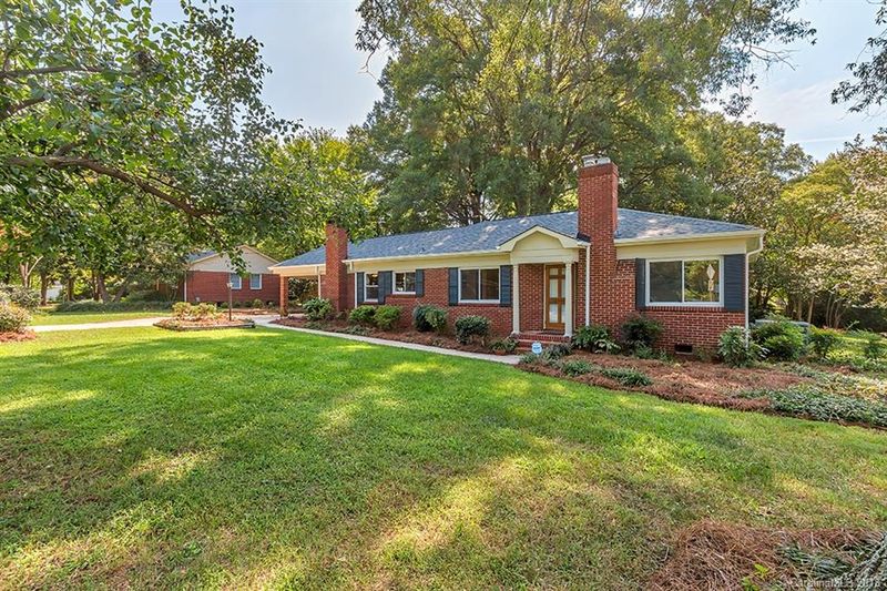 1300 Hazelhurst Ave #3, Charlotte, NC 28211