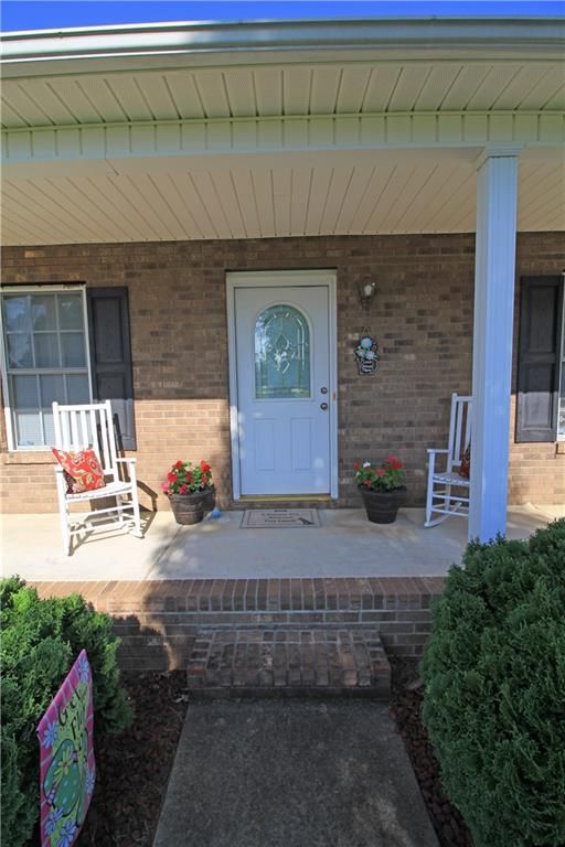 4943 Stone Dr, Conover, NC 28613