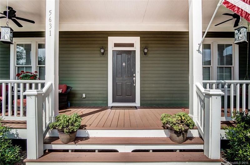 5631 Morris Hunt Dr, Fort Mill, SC 29708