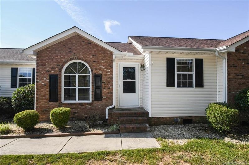 5009 Jacquelyne Dr, Indian Trail, NC 28079