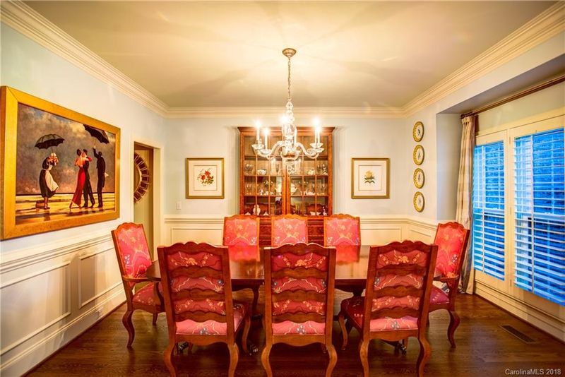828 Kings Crossing Dr NW, Concord, NC 28027