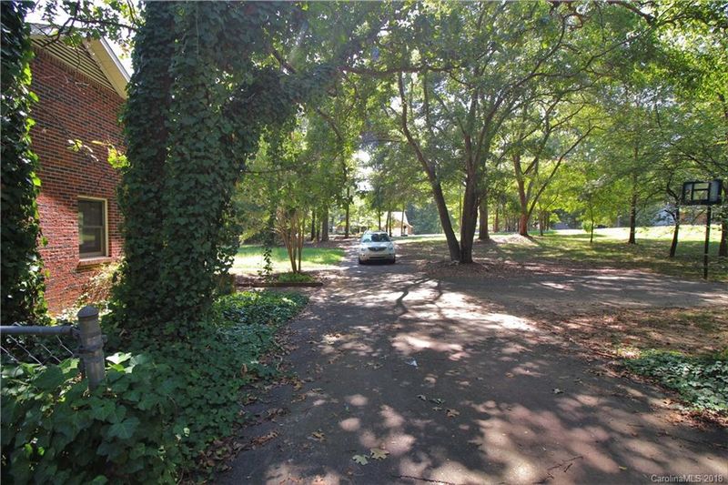 238 1st Pl, Fort Mill, SC 29707